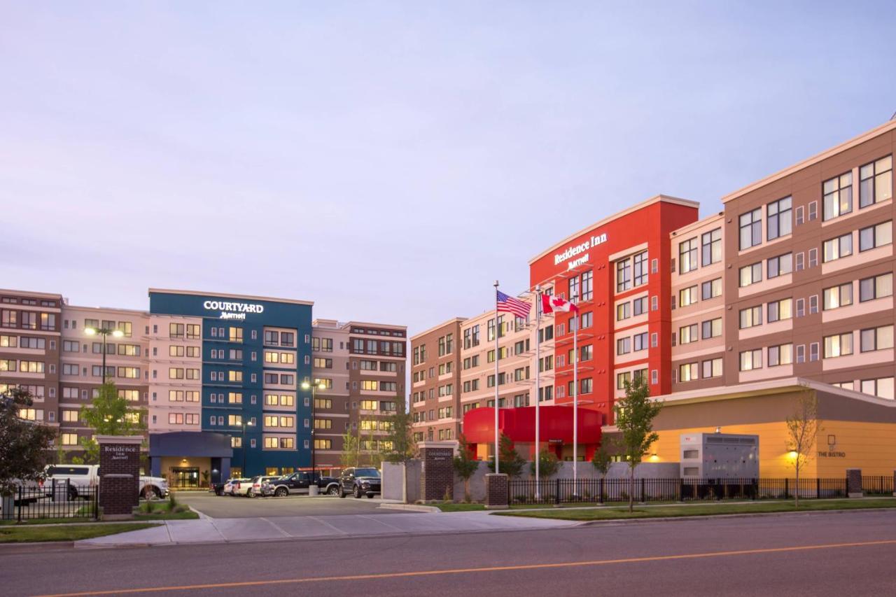 Courtyard By Marriott Calgary South Hotell Eksteriør bilde