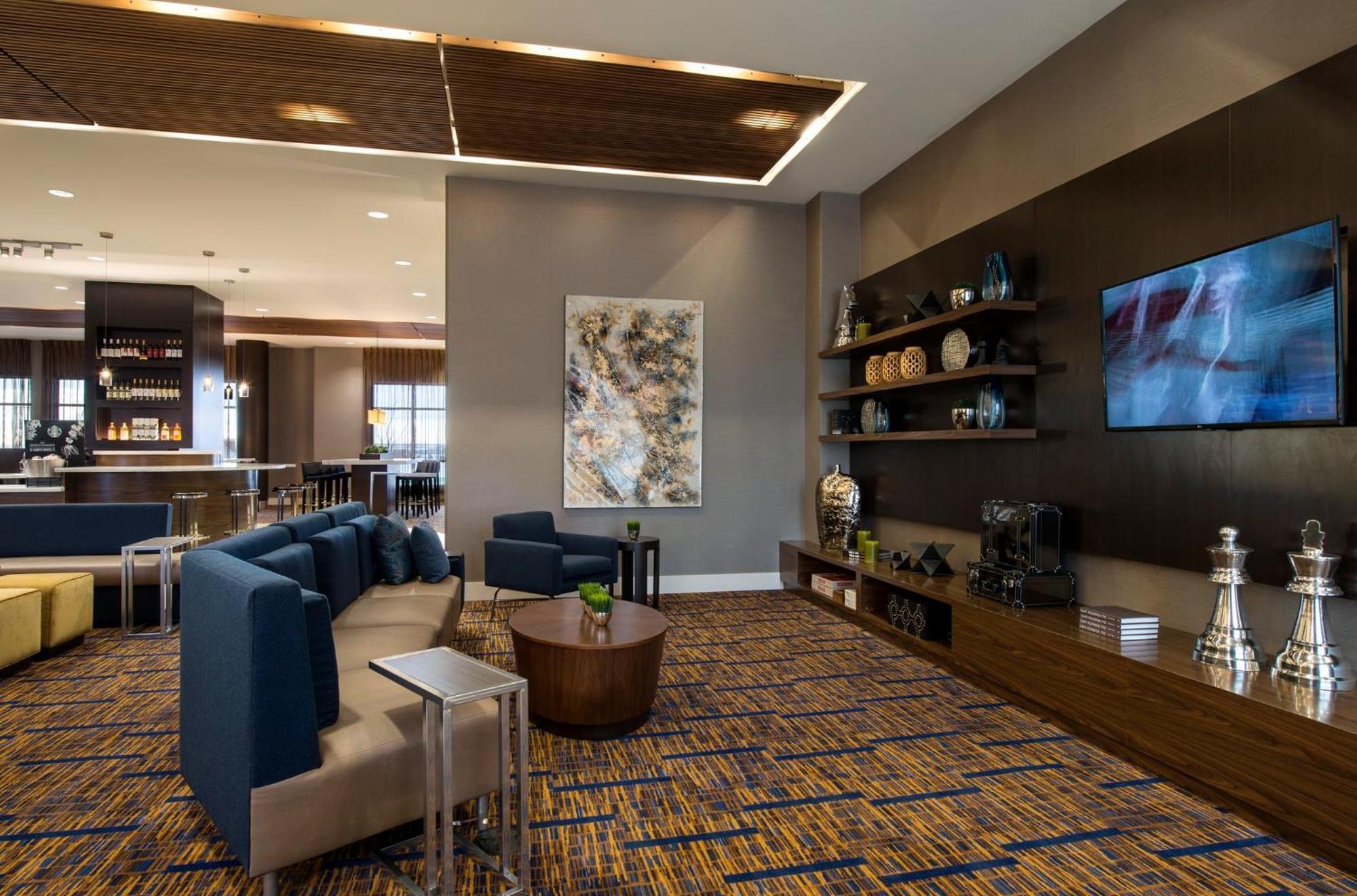 Courtyard By Marriott Calgary South Hotell Eksteriør bilde